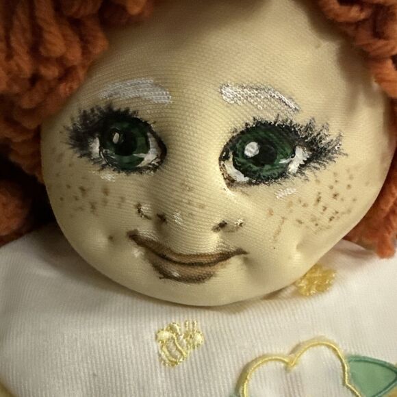 Vtg Handmade Jointed Cloth 18" Big Red Yarn Hair Rag Doll Rosebud Outfit 2001 - Picture 4 of 11